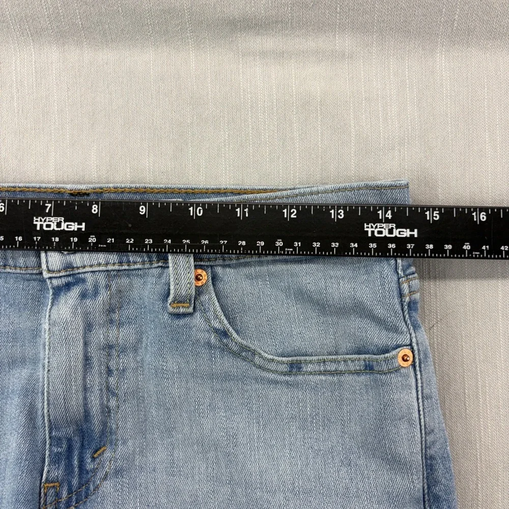 Levi's 511 Slim Fit Jeans Denim Light Blue Solid 30x32 Water<Less 04511-1432
